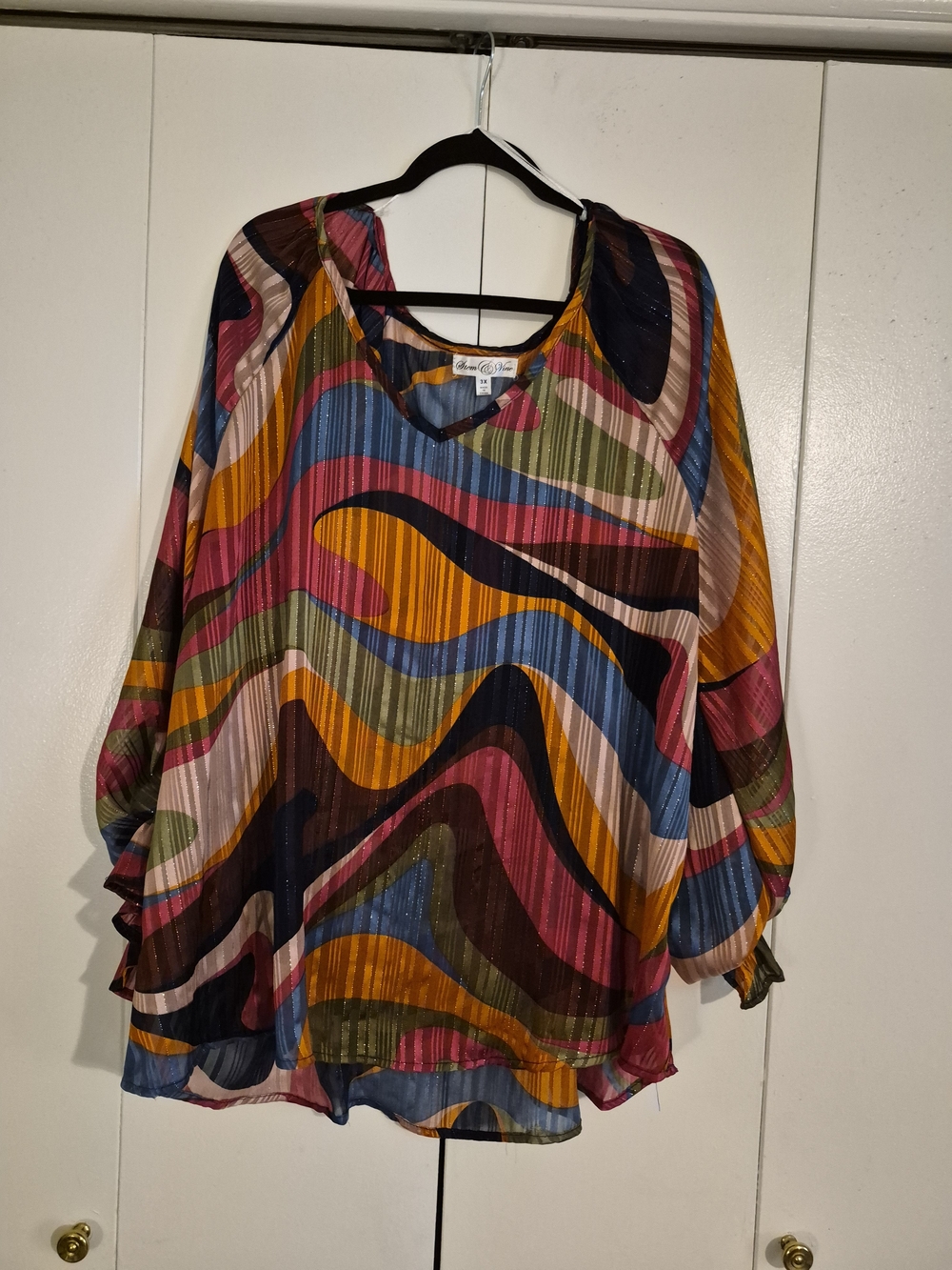 Colorful Wave Print Pleated Women's Blouse